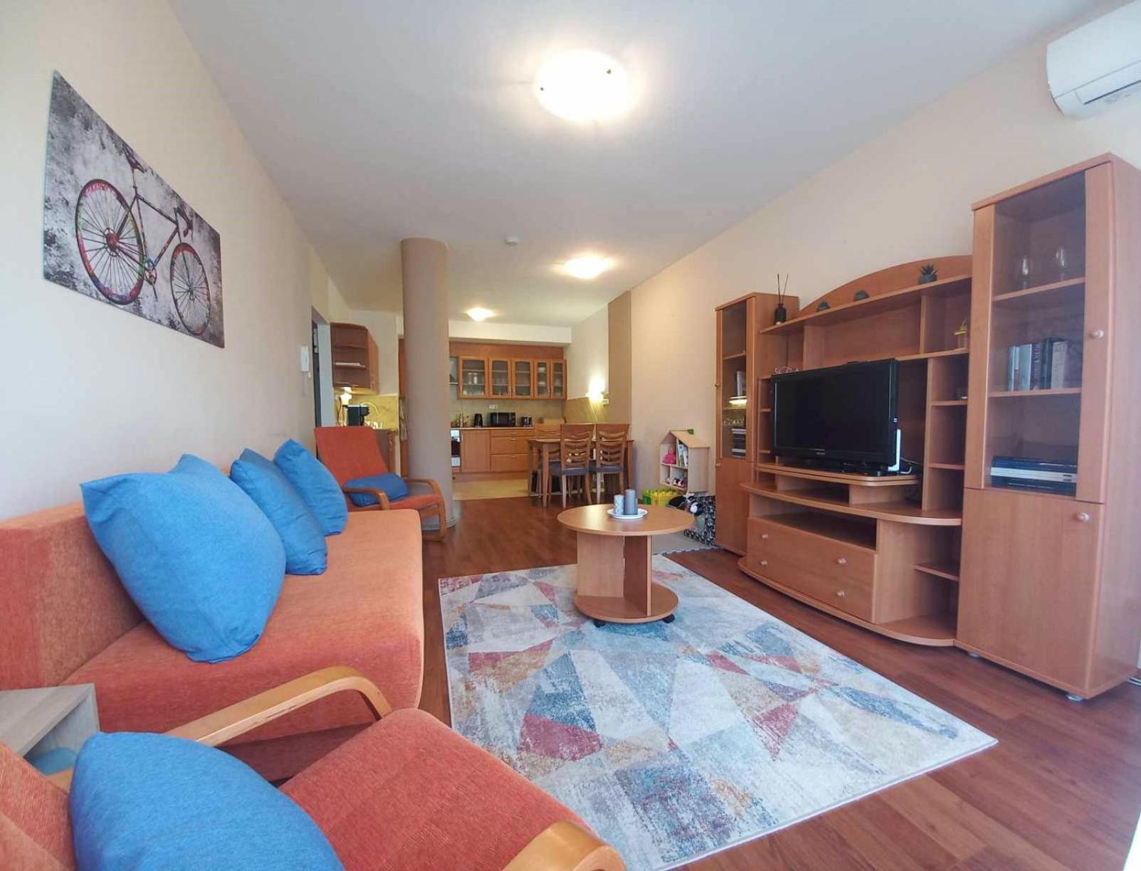 Aranyeso2 - Pool & Free Parking Appartement *